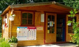 camping - Bibliothèque : plus de 1.500 livres